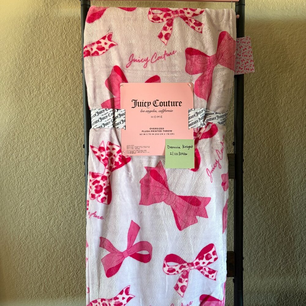 Juicy Couture Home Oversized Plush Throw Pink Bow Print NWT